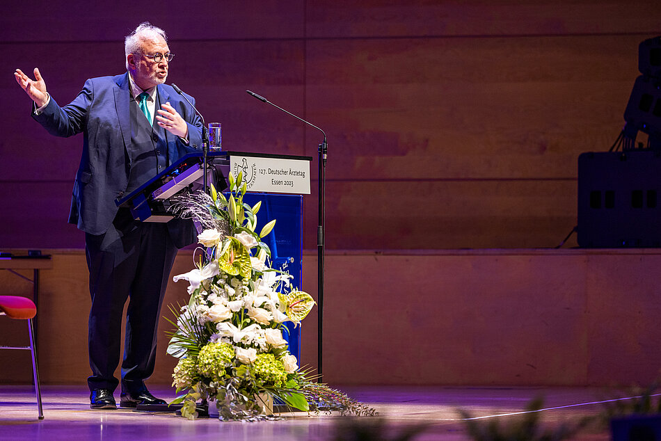 Rudolf Henke Rede auf der Eröffnung des Deutschen Ärztetags in Essen