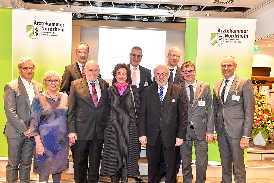 Gruppenfoto 11. Forum Gesundheit der Ärztekammer Nordrhein, Kreisstelle Mülheim