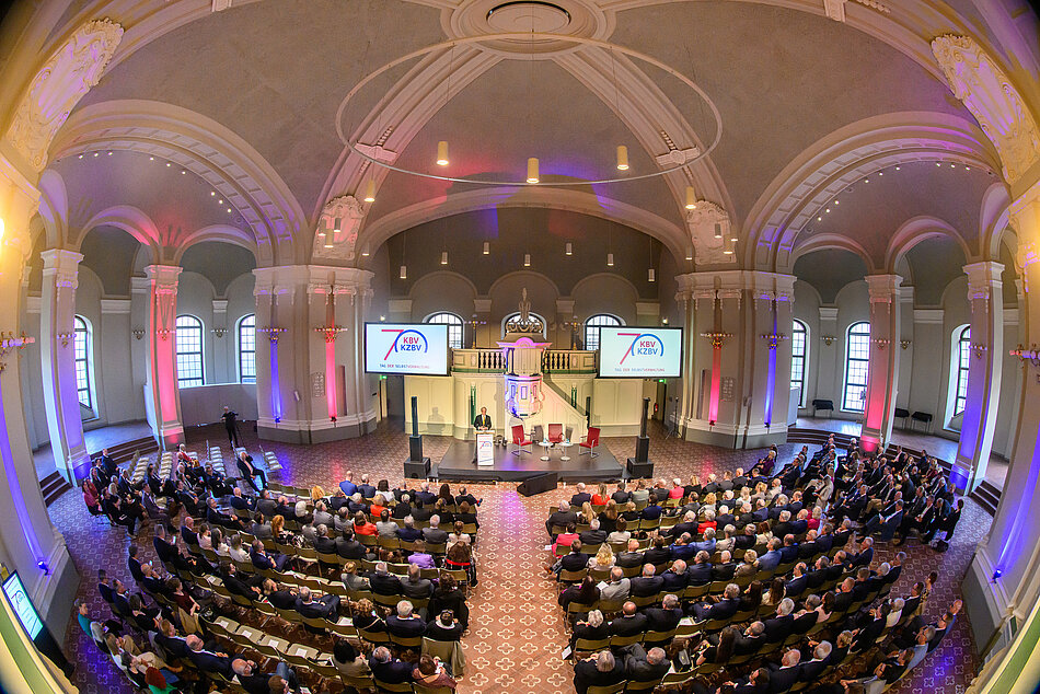 Festsaal 70 Jahre KBV / KZBV Festsaal 70 Jahre KBV / KZBV
