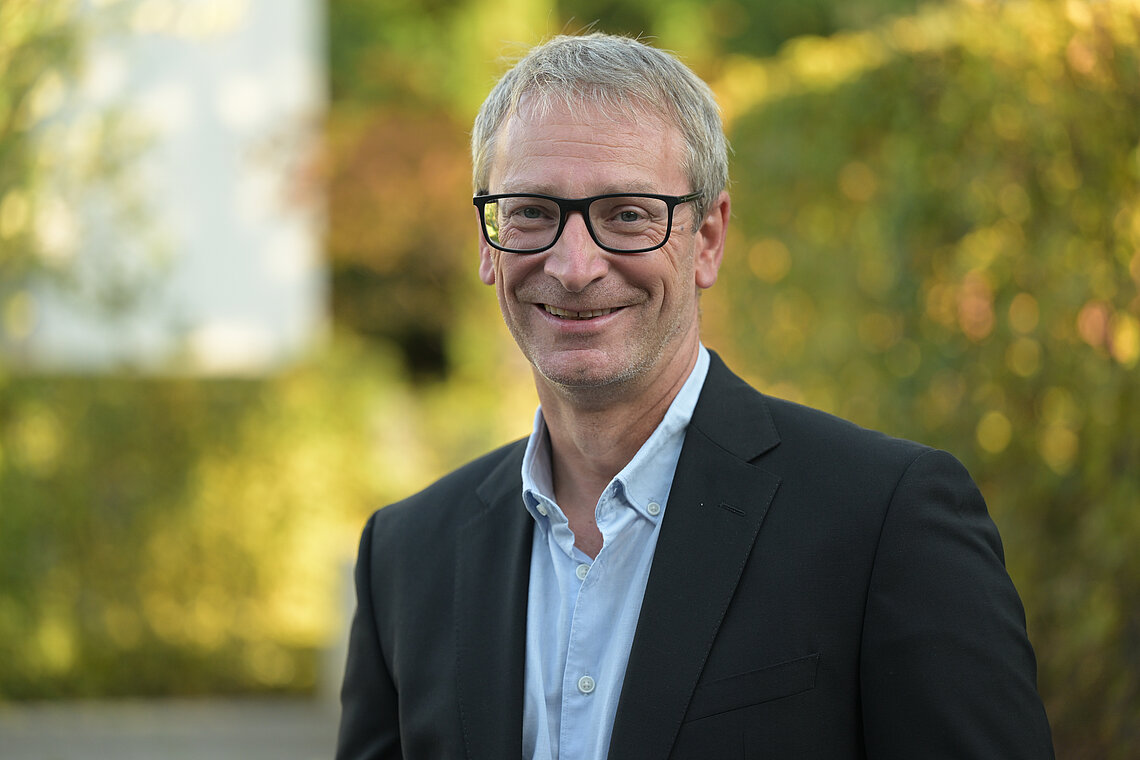 Portrait von Dr. Volker Langen Portrait von Dr. Volker Langen
