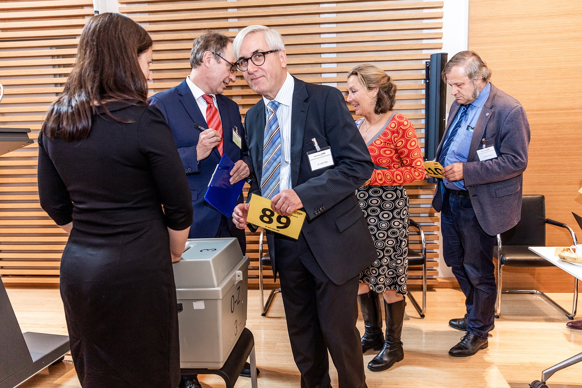 Abstimmung bei der konstituierenden Kammerversammlung