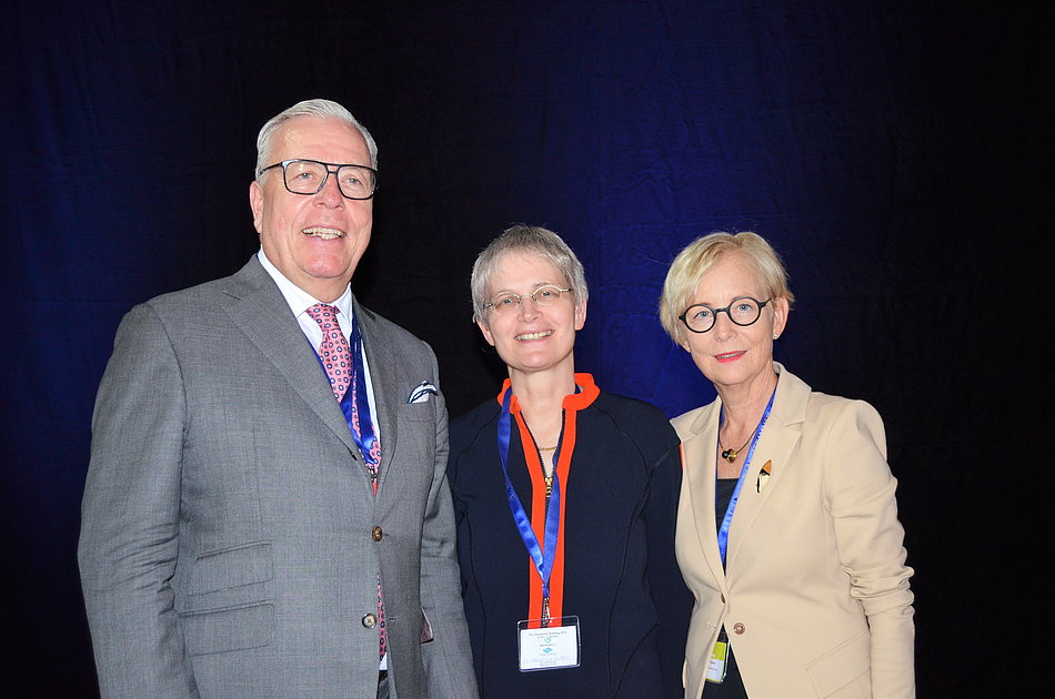 Dr. Klaus Reinhardt, Dr. Heidrun Gitter, Dr. Ellen Lundershausen 122. Deutscher Ärztetag