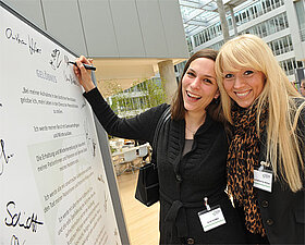 Teilnehmerinnen der Veranstaltung begruessung-2010-02.5001.JPG