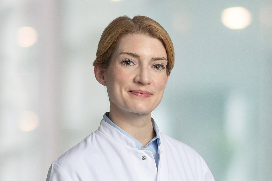 Dr. Isabella Kurth Portraitfoto von Dr. Isabella Kurth