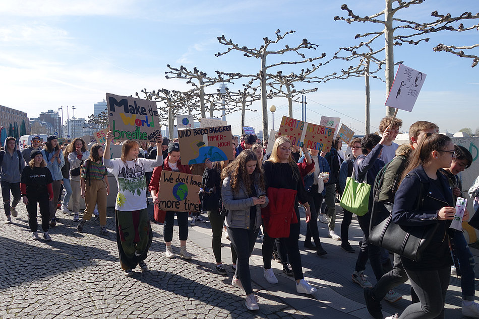 Schülerdemonstartion Fridays for Future Düsseldorf