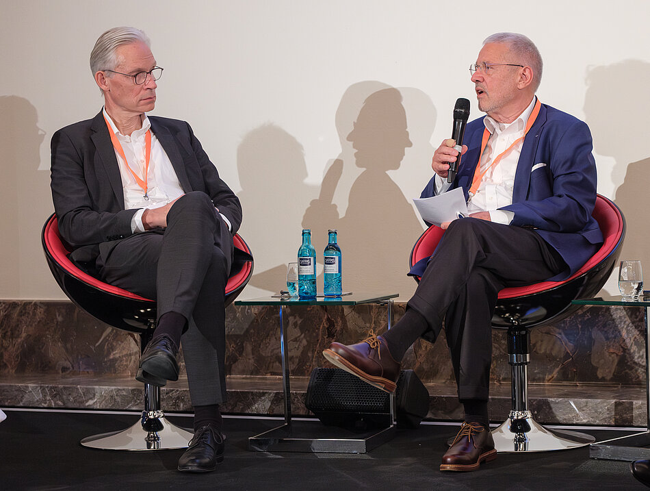 Dr. Frank Bergmann und Matthias Mohrmann im Gespräch
