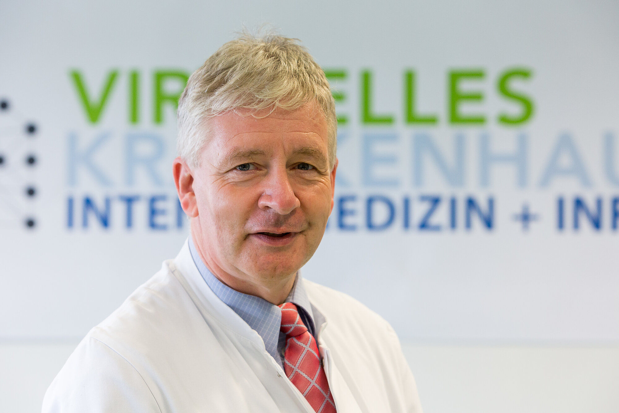 Professor Gernot Marx, Direktor der Klinik für Operative Intensivmedizin und Intermediate Care der Uniklinik Aachen und Leiter der Vorstufe des Virtuellen Krankenhauses