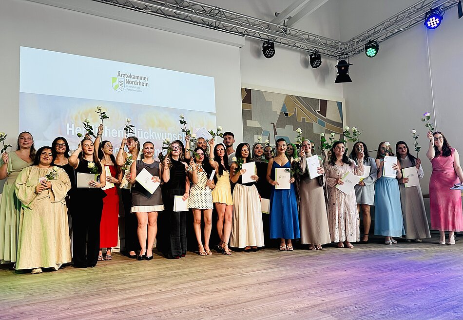 Gruppenfoto Lossprechungsfeier Oberhausen 2026 Gruppenfoto Lossprechungsfeier Oberhausen 2026