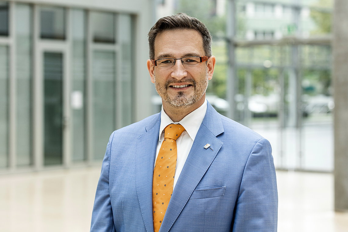 Dr. Sven Christian Dreyer