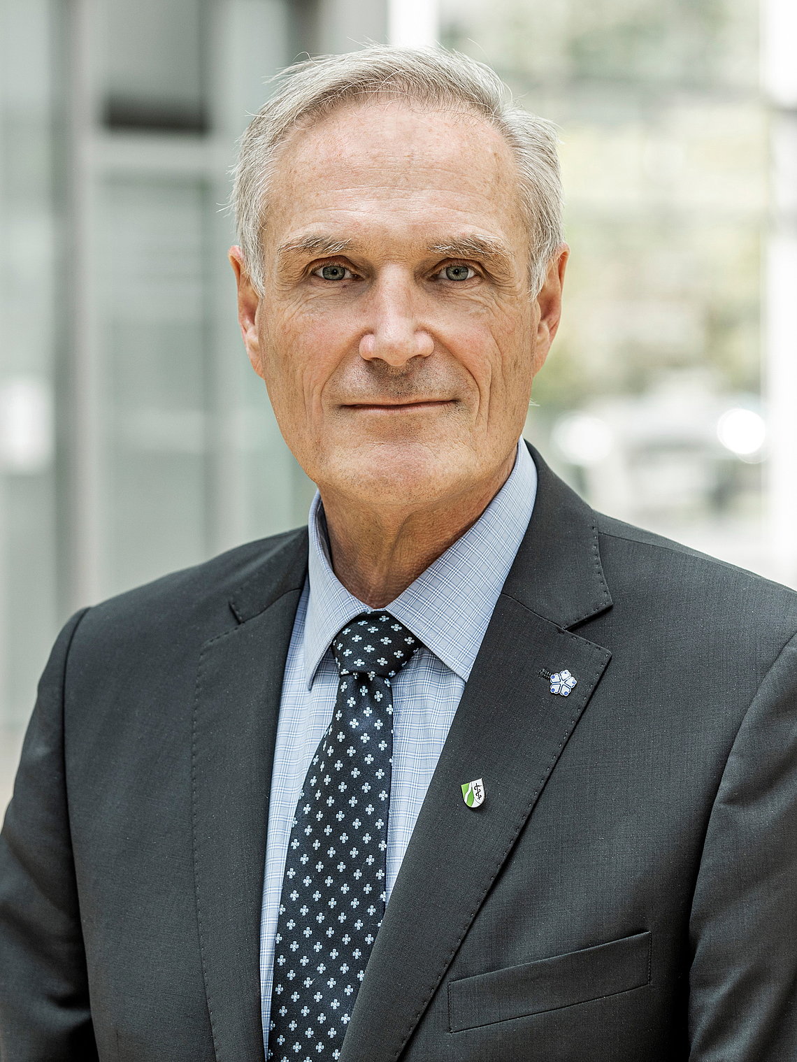 funken-oliver-dr-2019.jpg Dr. Oliver Funken