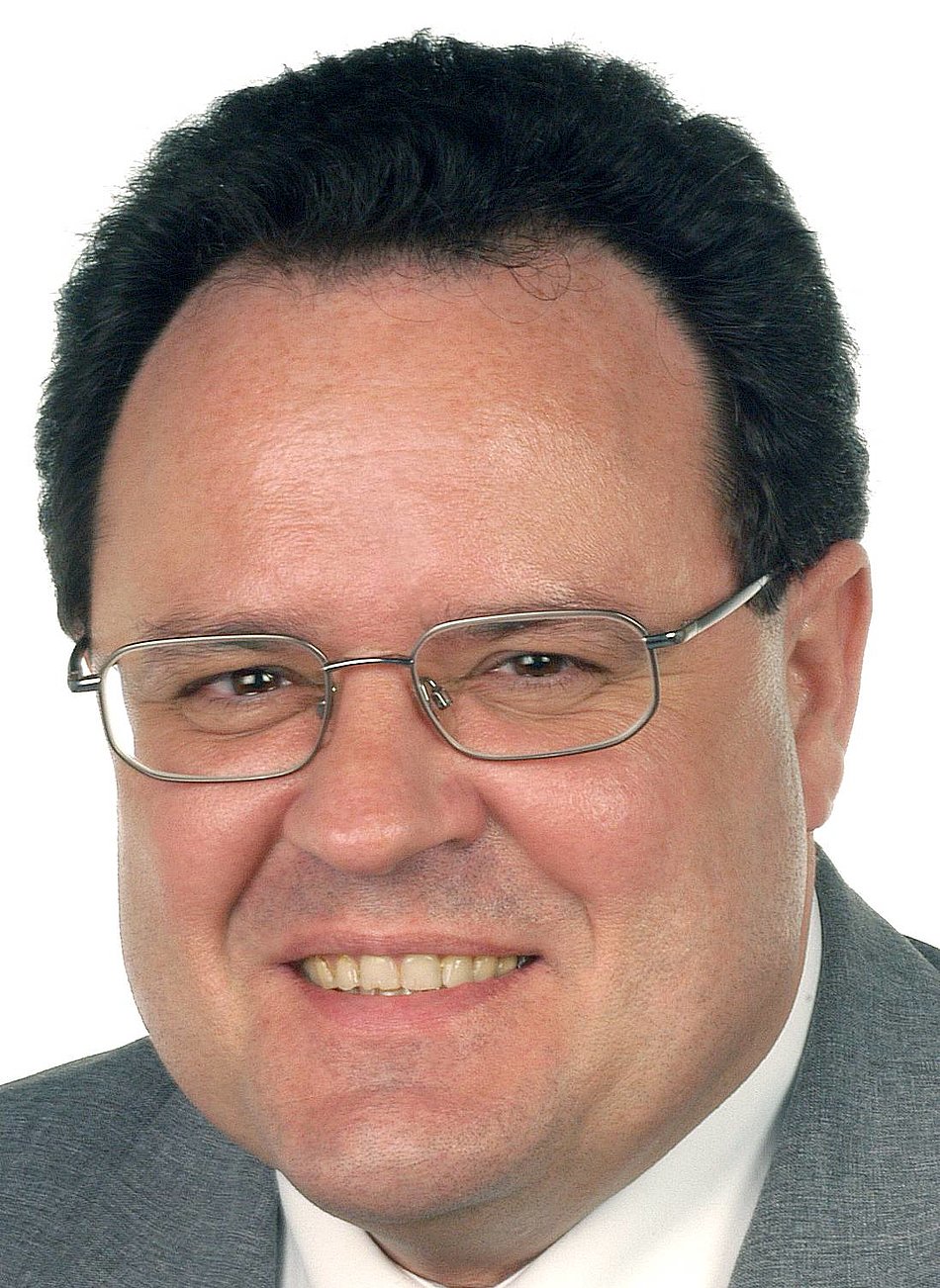 Professor Dr. Gerhard A. Wiesmüller, Facharzt für Hygiene und Umweltmedizin, ist Abteilungsleiter im Kölner Gesundheitsamt