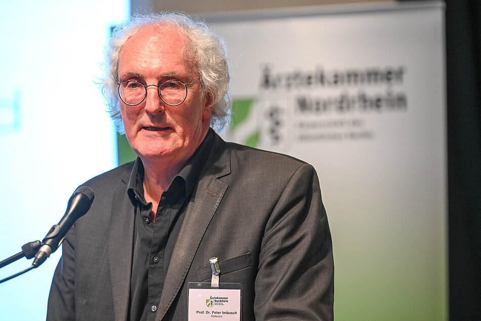 Foto von Professor Dr. Peter Imbusch