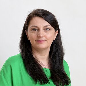 Portrait von Meral Thoms, MdL, Sprecherin für Gesundheitspolitik Bündnis 90/ Die Grünen