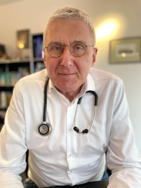 Dr. Ivo Grebe