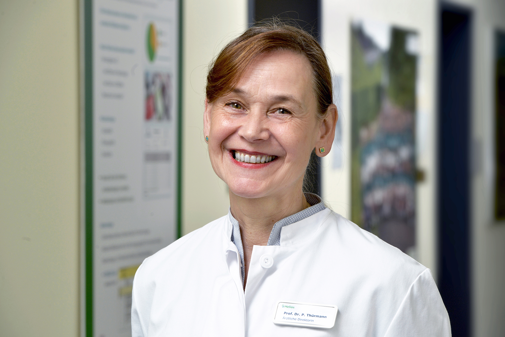Portraitfoto von Professor Dr. Petra Thürmann 