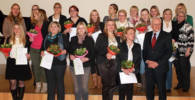 fachwirtinnen2015-650.jpg