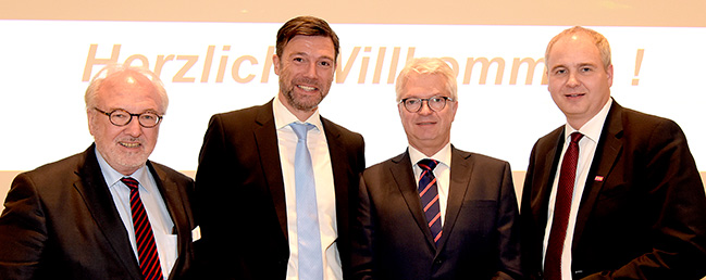 gruppenbild-ergebniskonferenz-2016-650.jpg